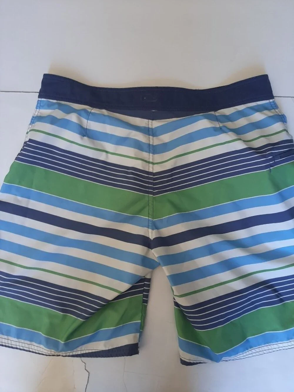 Vineyard Vines Colorful Striped Swim Trunks Size 34 Summer Beach Vacation - Picture 7 of 10
